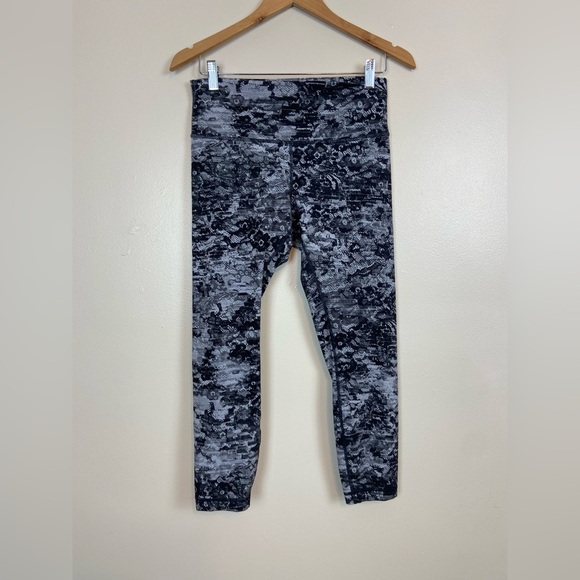 Lululemon Wunder Under High-Rise 7/8 Tight *Full-On Luxtreme 25" - Picture 10 of 15